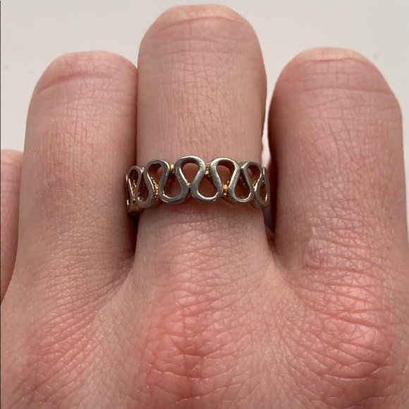 Silver Ring - Picture 2 of 3
